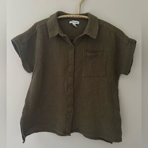 Calvin Klein Olive Green Gauze Blouse Woman’s Size L 100% Cotton Button Up Top